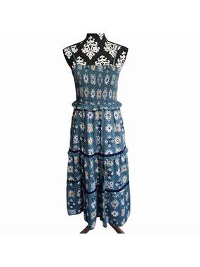Universal Thread Medium Maxi Dress Blue Patchwork Floral Smocked Sleeveless Boho